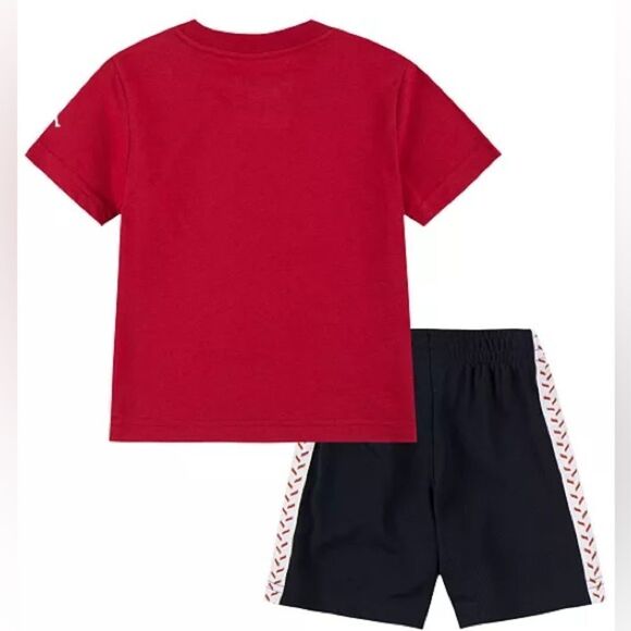 NWT Boys' MJ Flight Tee & Mesh Shorts Set - Picture 3 of 13